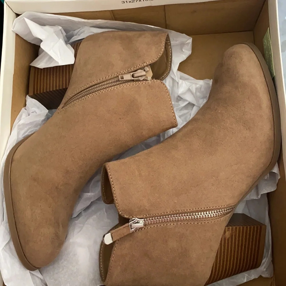 Style & Co Taupe Masrinaa Ankle Booties - Picture 5 of 5